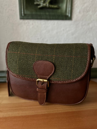 Tweed mini Saddle Bag classic green
