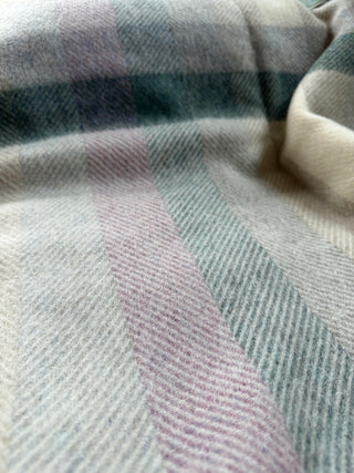 Wolldecke Regenbogen Woodale Heather Herringbone